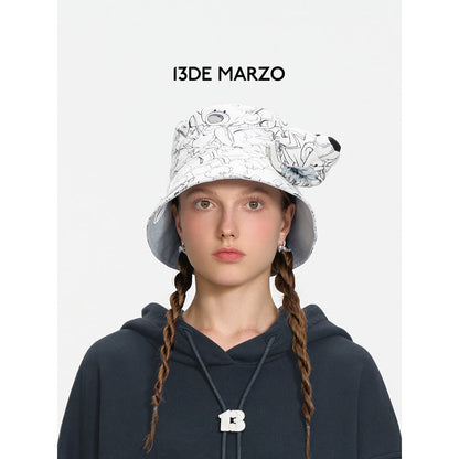 13De Marzo Bear Illustrate Inside-out Bucket Hat