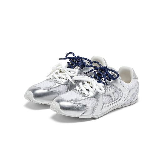 Laber Three Dual-Tone Lace-Up Running Sneaker Sliver