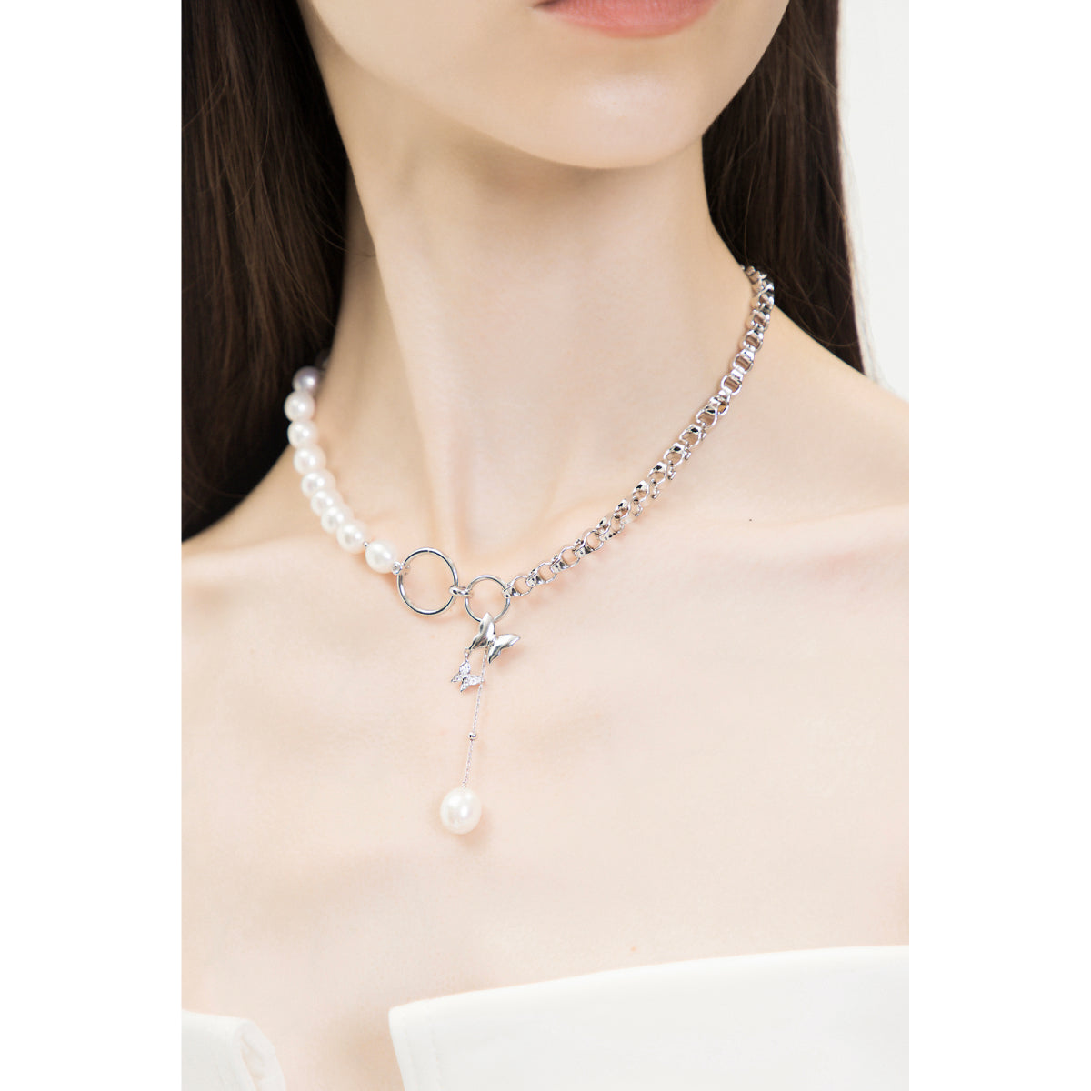 Lost In Echo Stitching Pearl Zircon Necklace