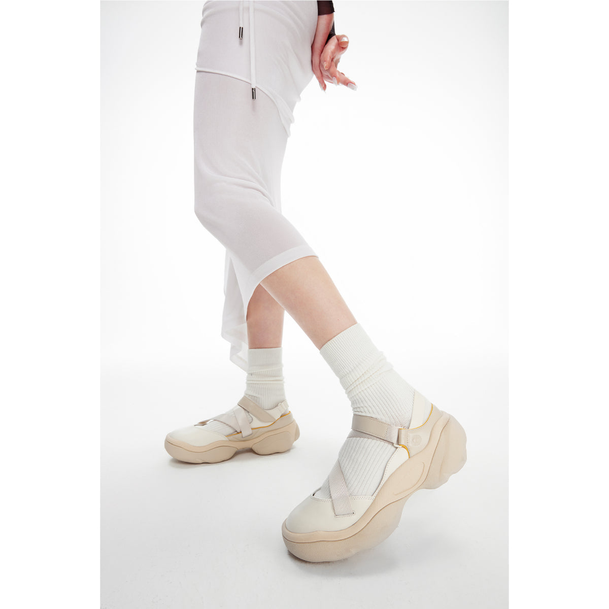 Lost In Echo Asymmetric Thick Sole Casual Sandal Cream