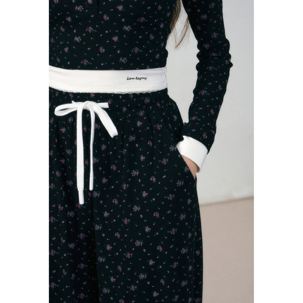 AsGony Floral Printed Sweat Causal Pants Black