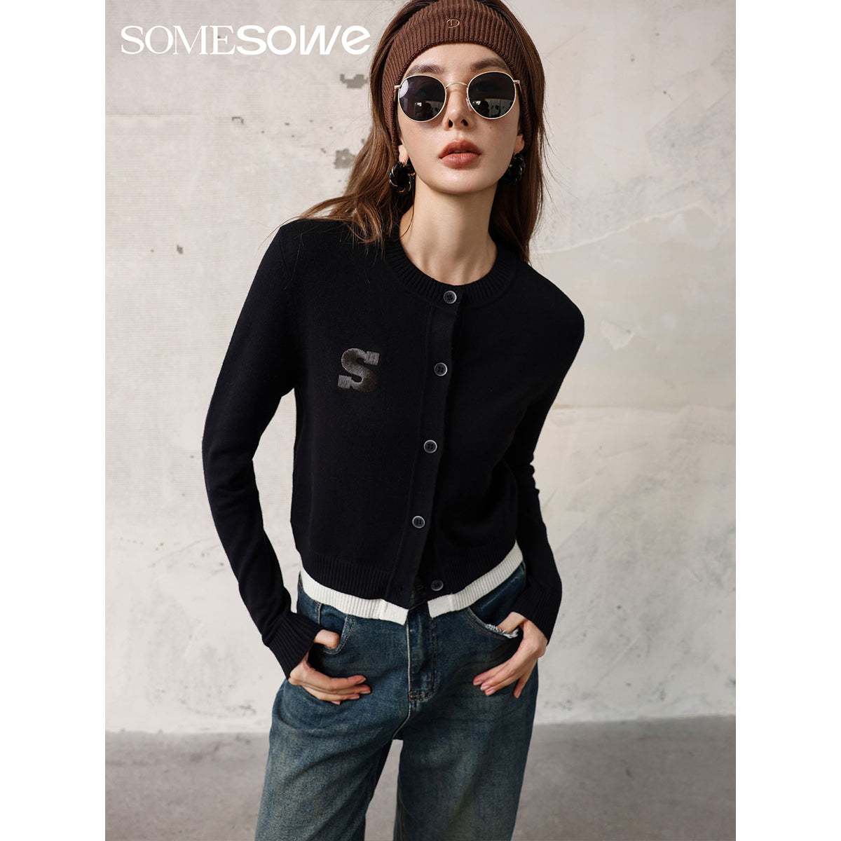 SomeSowe Color Blocked Logo Embroidery Cardigan Black