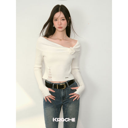 Kroche 3D Rose Off-Shoulder Knitted Top White