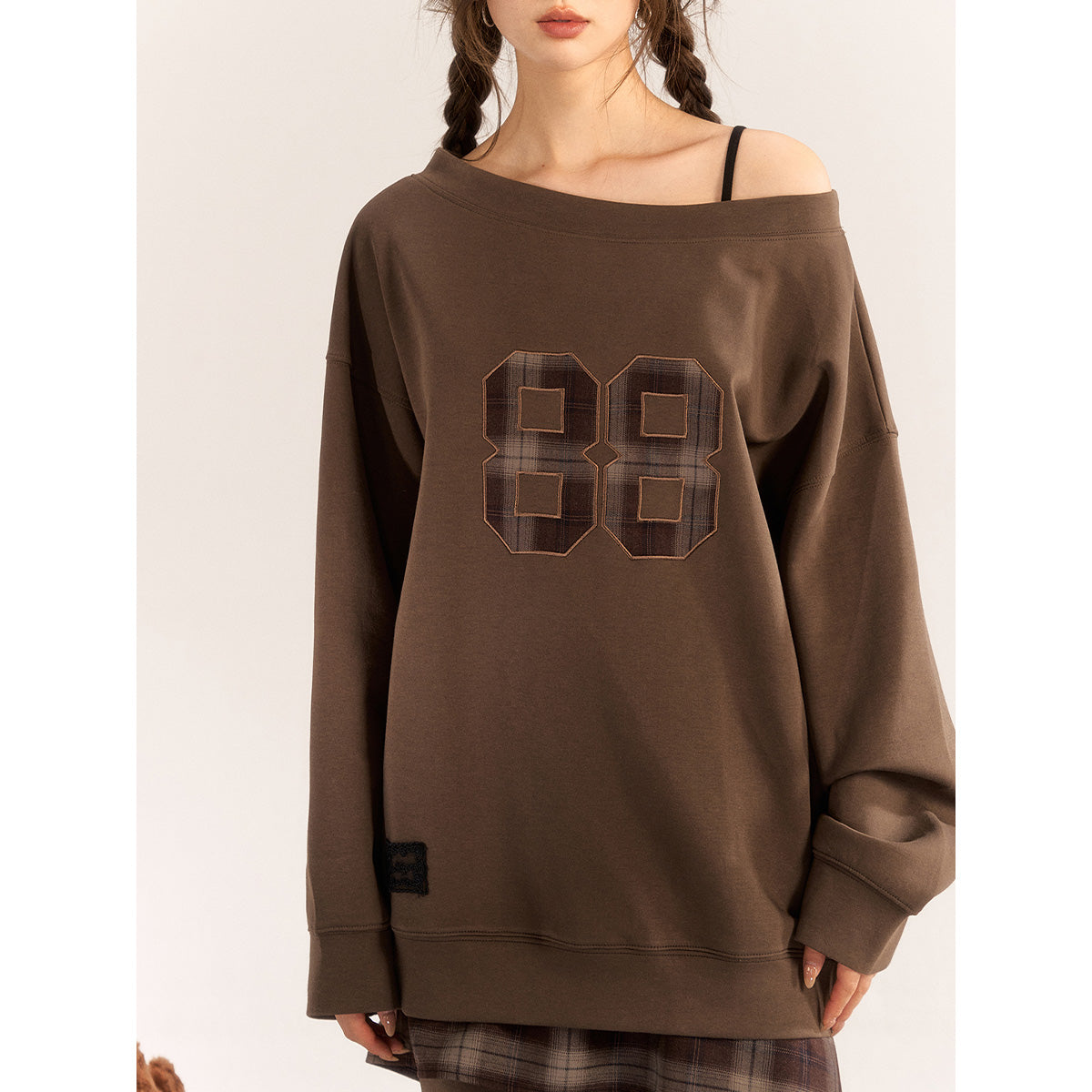 AsGony Retro Diagonal Shoulder Casual Sweater Brown