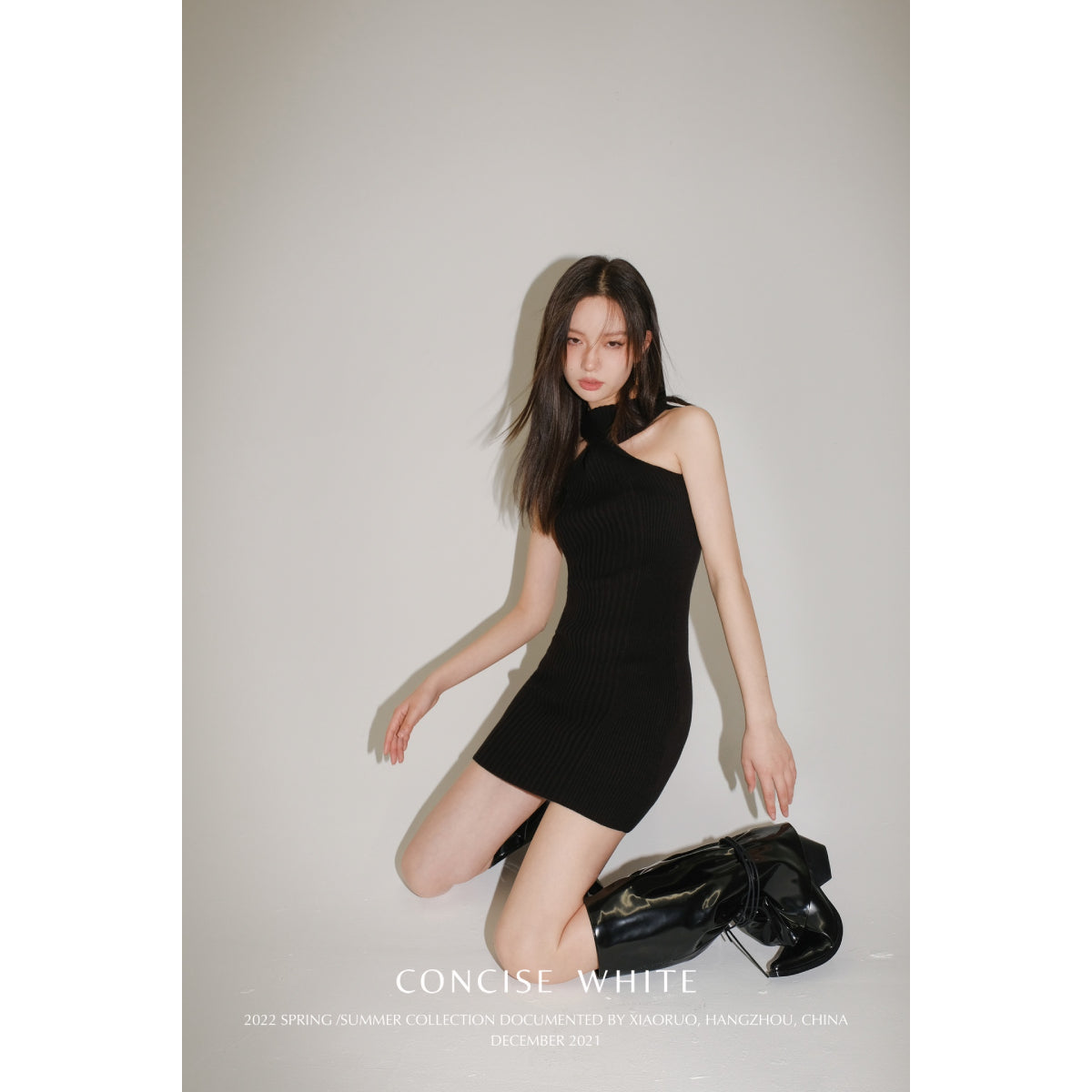 Concise-White Cross Vest Knit Dress Black