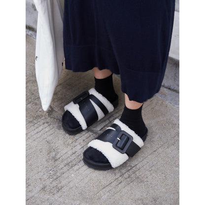 Lost In Echo Leather Strap Buckle Fluffy Slides Black