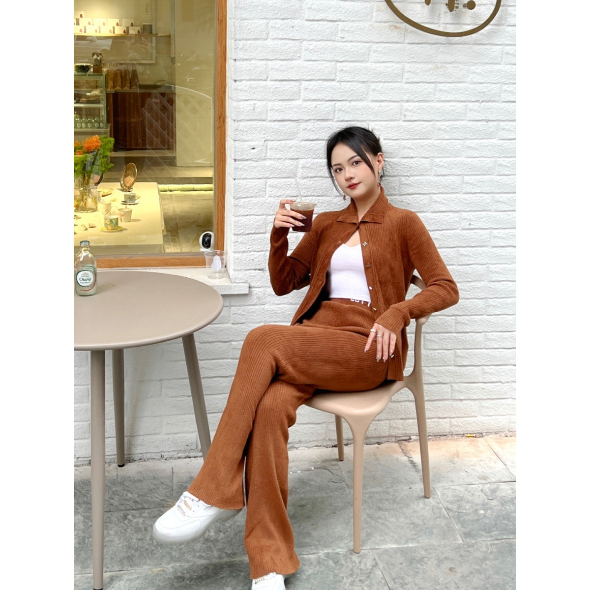 Cottia Jacquard Logo Knit Pants Brown