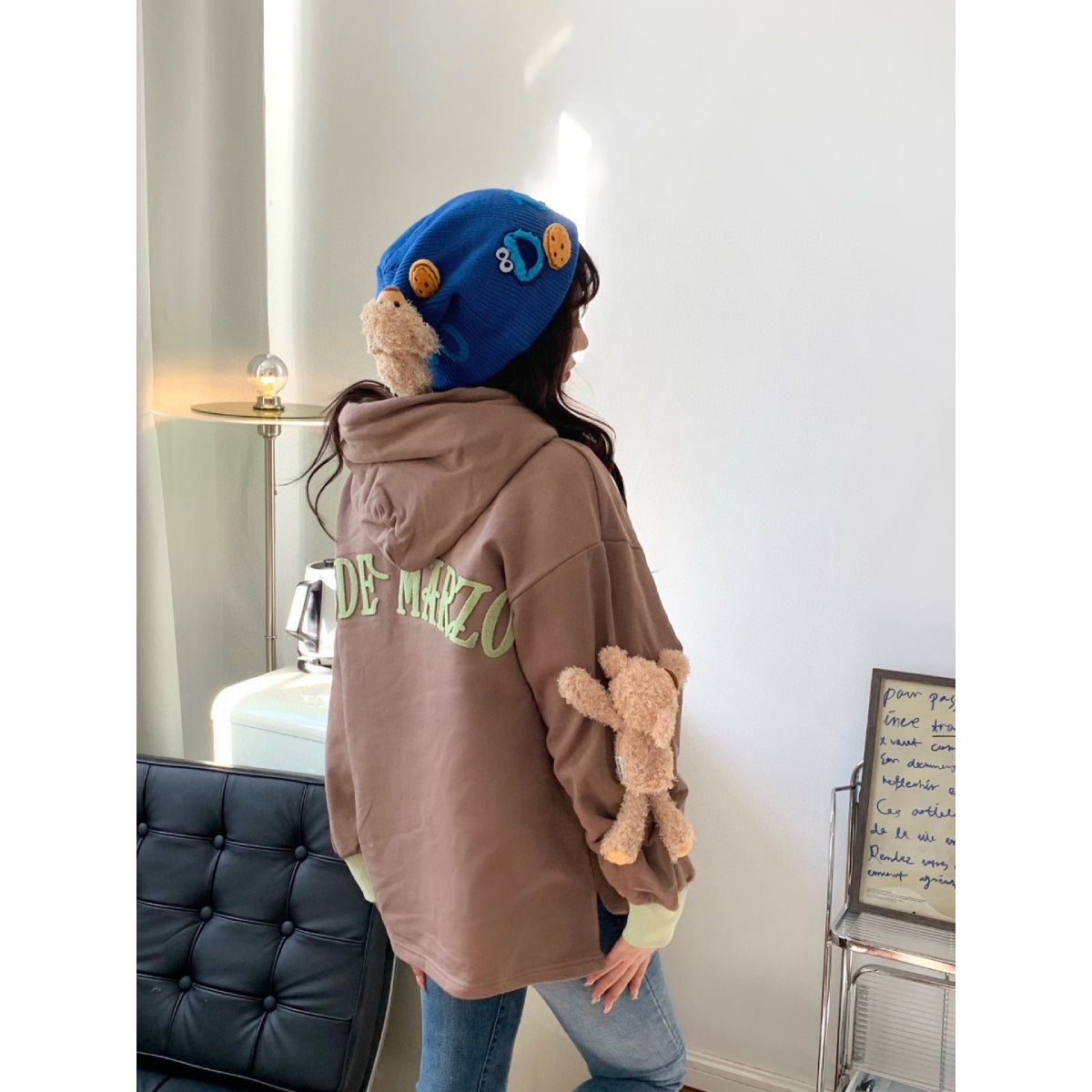 13De Marzo Bear Forearm Hoodie Brown