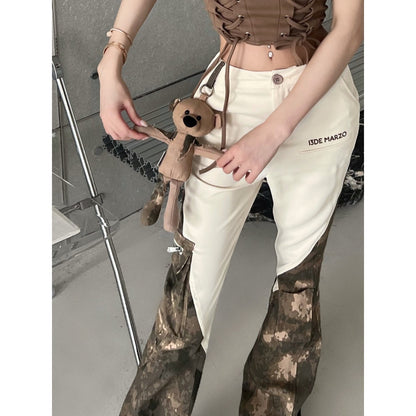 13De Marzo Plush Bear Camo Patch Pants Cream