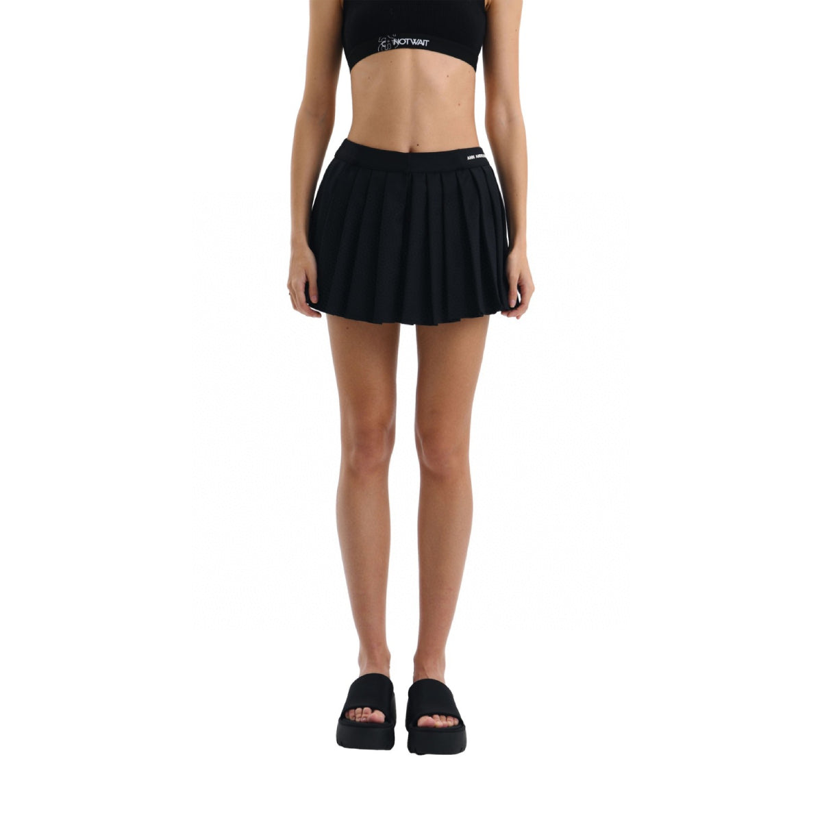 Ann Andelman Embroidery Logo Pleated Short Skirt Black