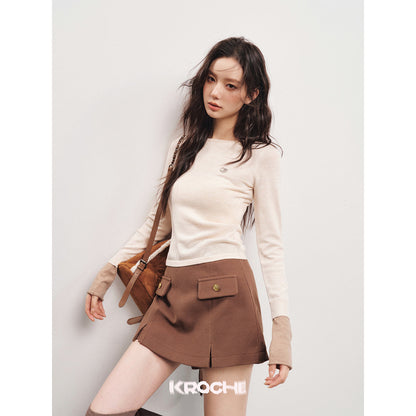 Kroche Color Blocked Cuff Woollen Knit Top Beige