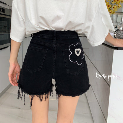 Kroche Embroidery Flower Denim Shorts Black