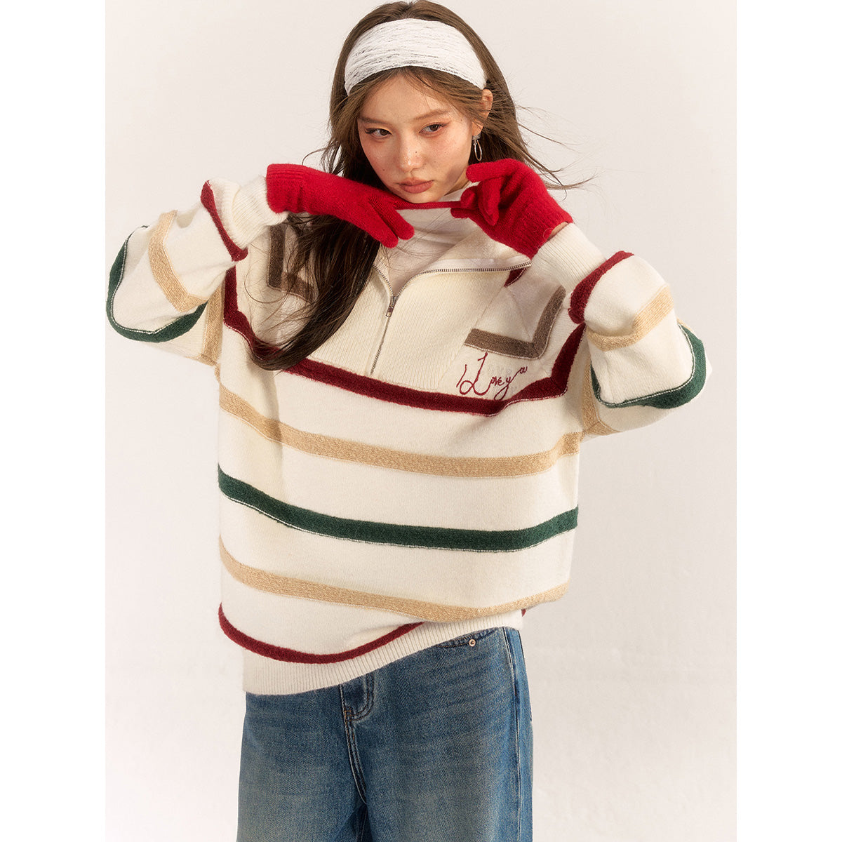 AsGony Contrast Color Striped Half-Zipped Woolen Knit Top