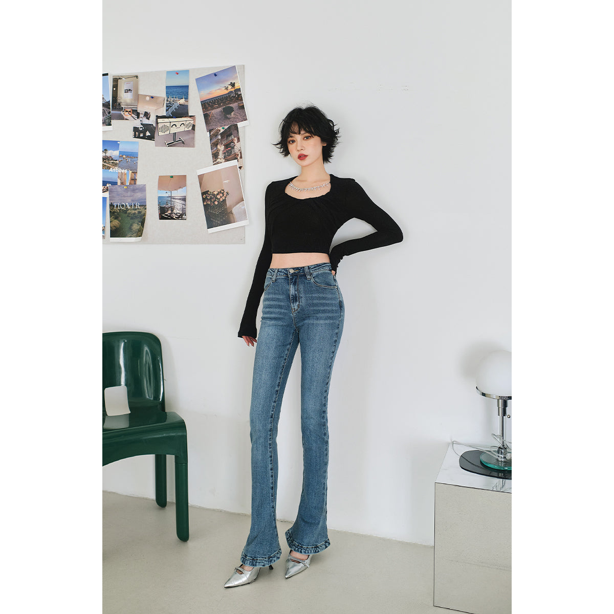 Three Quarters Destroy Edge Flare Jeans