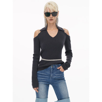 Cottia V-Neck Hollow Cutting Knit Top