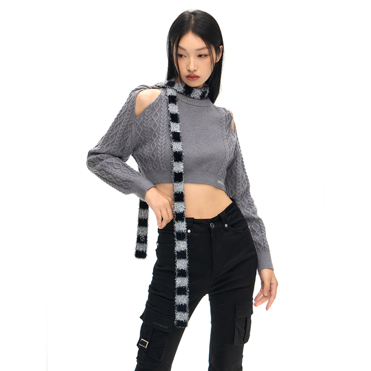 NotAwear Hollow Out Cutting Crop Knit Sweater Grey