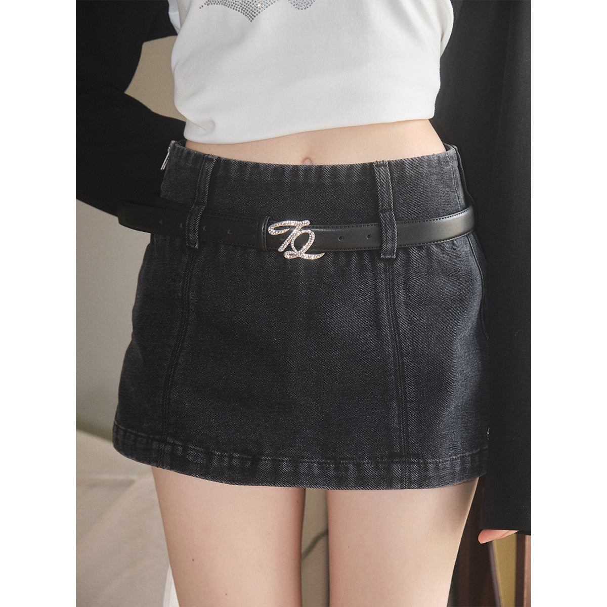 Three Quarters Low Waist Denim Skirt Shorts Black