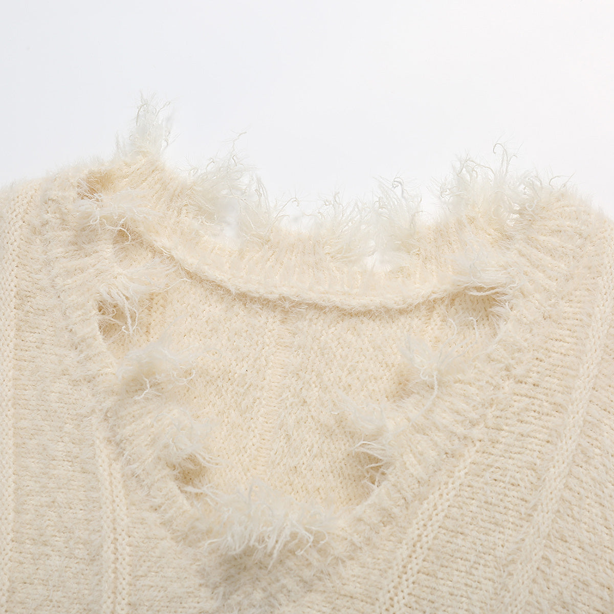 SomeSowe Destroy Faux Mink V-Neck Sweater White