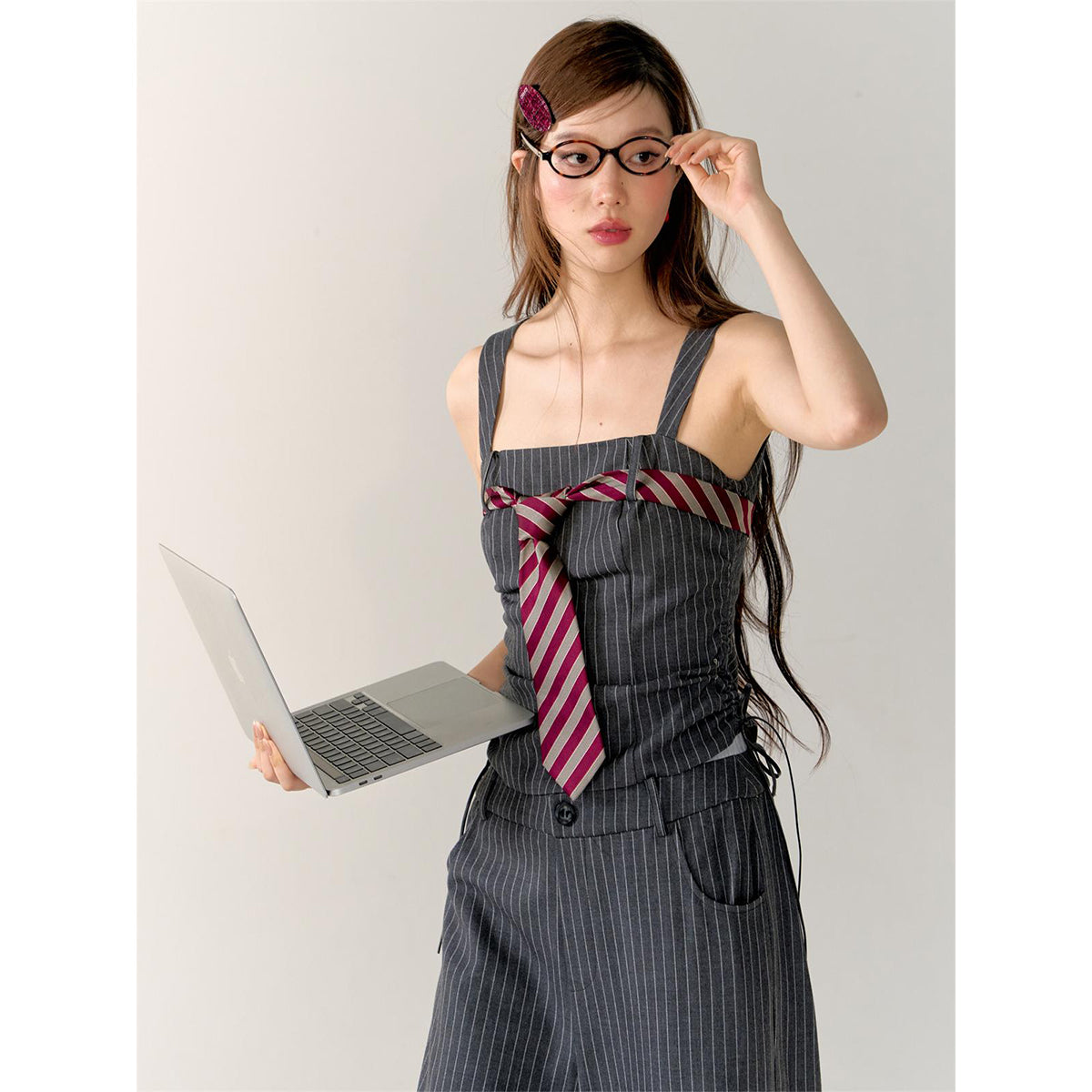 AsGony Striped Drawstring Pleated Vest