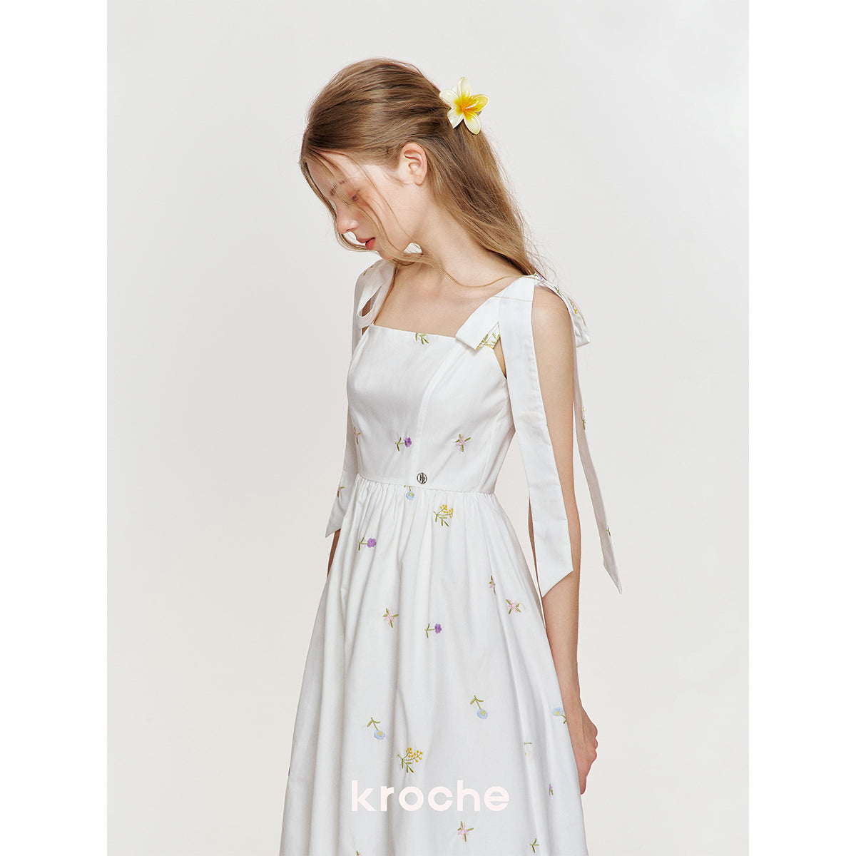 Kroche Floral Embroidered Lace Up Long Dress