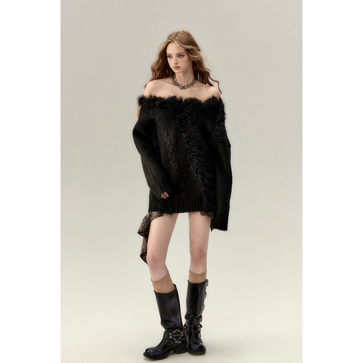 Via Pitti Off Shoulder Fur Integrated Knit Sweater Black