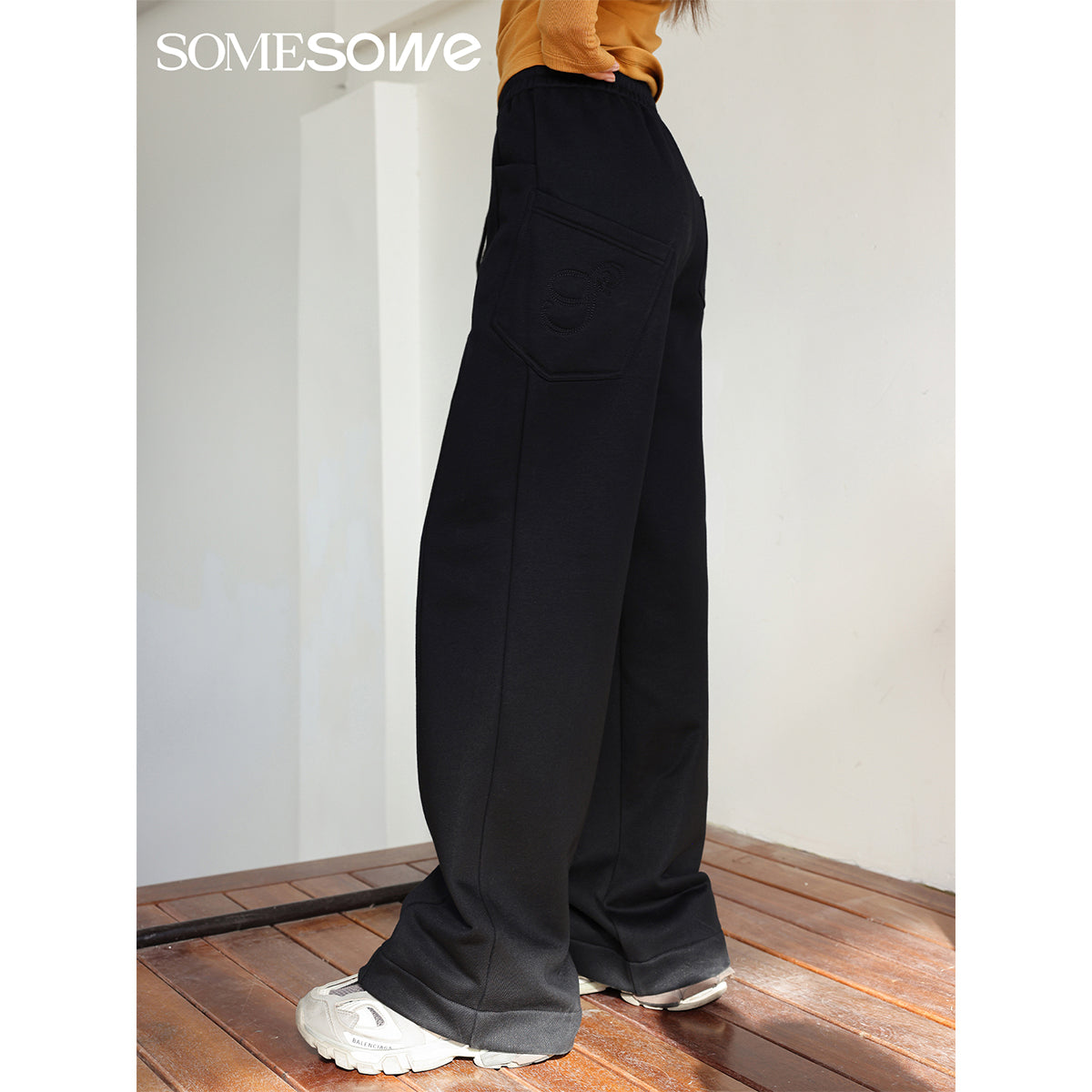 SomeSowe Cutting Casual Sweatpants Black