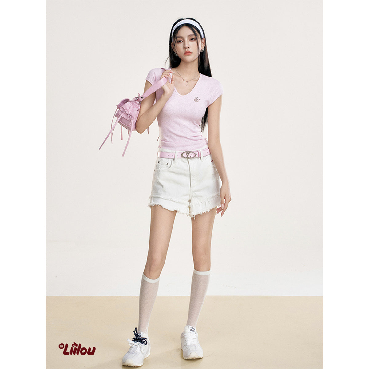 Liilou V-Neck Metal Logo Slim Top Pink