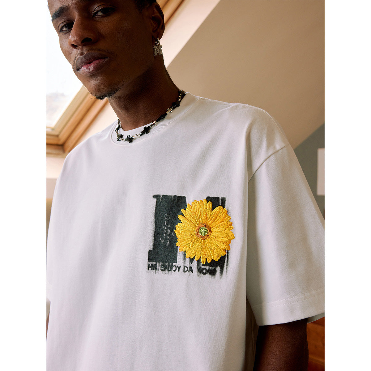 MEDM Mottled Logo Floral Embroidery Tee White