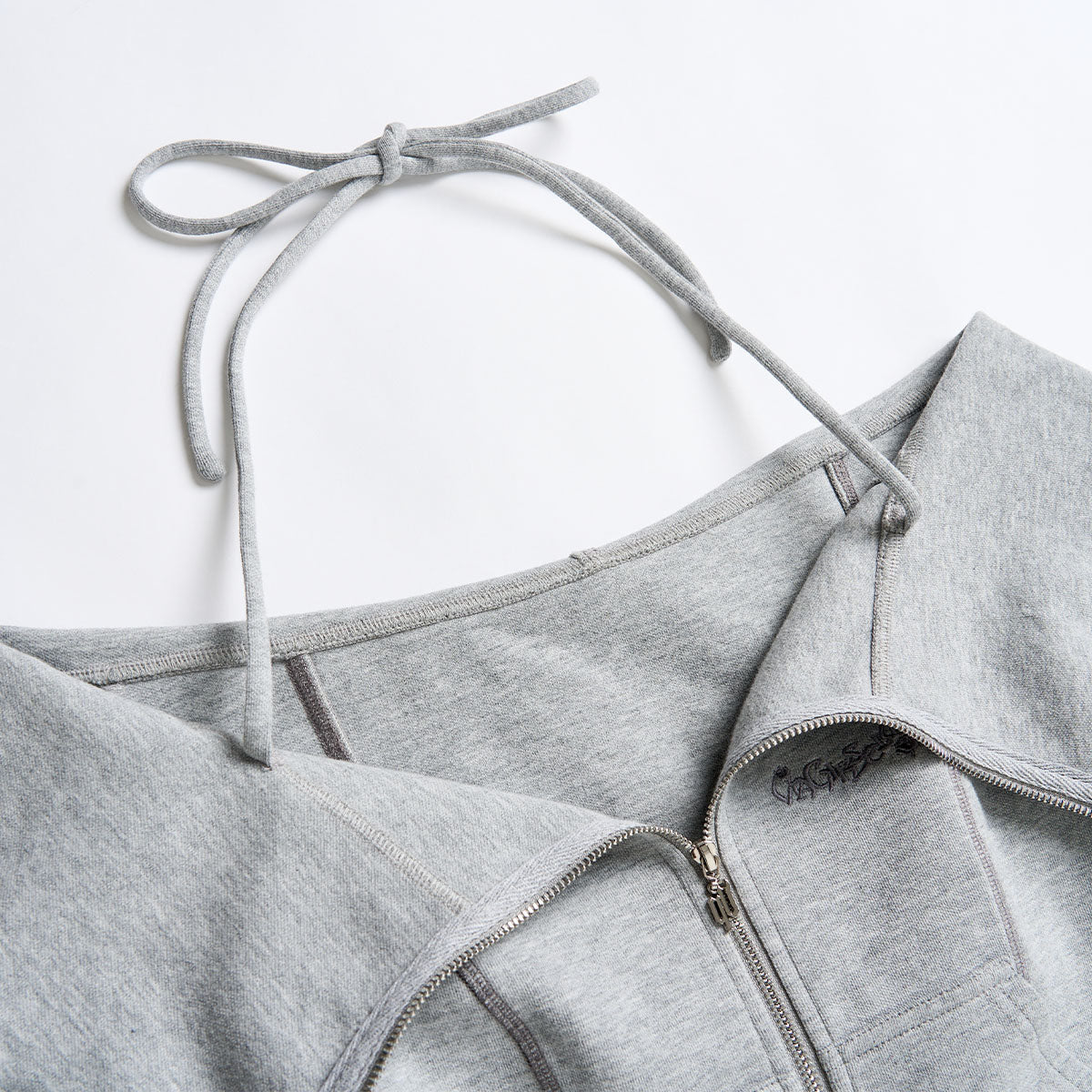 Via Pitti Lapel Zip-Up Strap Sweat Top Grey