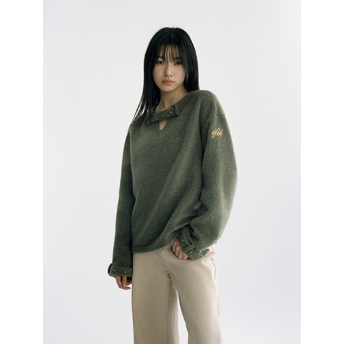 IFIK Hollow Cutting Stud Sweater Olive Green