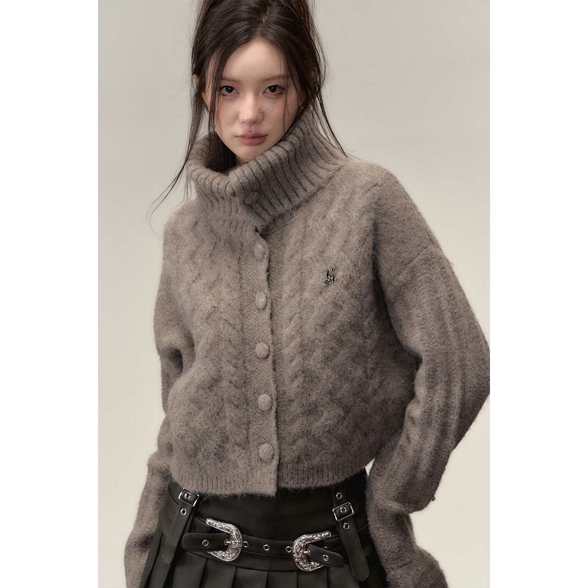 Via Pitti Twisted Woolen Knit Sweater Brown