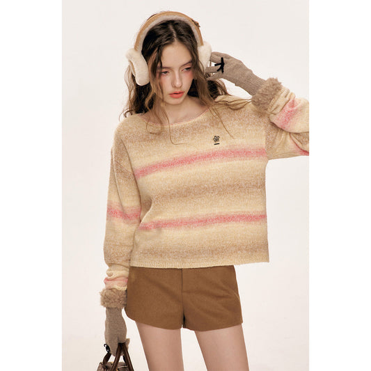 Kroche Gradient Off-Shoulder Woolen Sweater