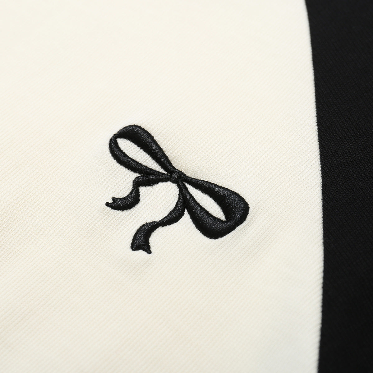 SomeSowe Bow Embroidered Raglan T-Shirt Black