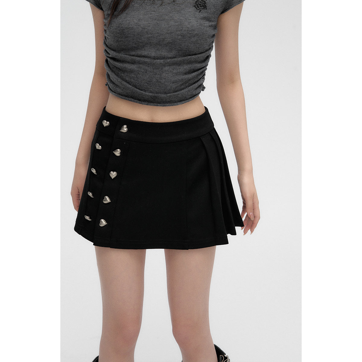 Via Pitti Heart Button Three-Way Skirt Black