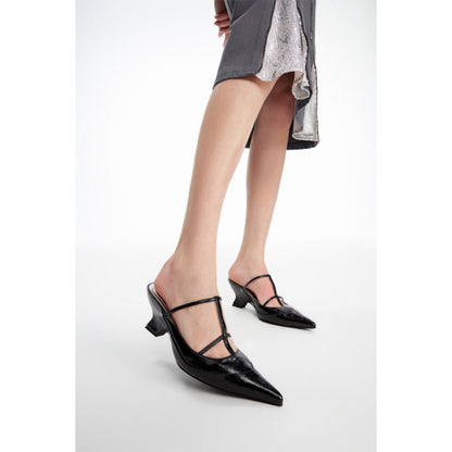 Lost In Echo Pointy Toe Strap Heel Sandals Black