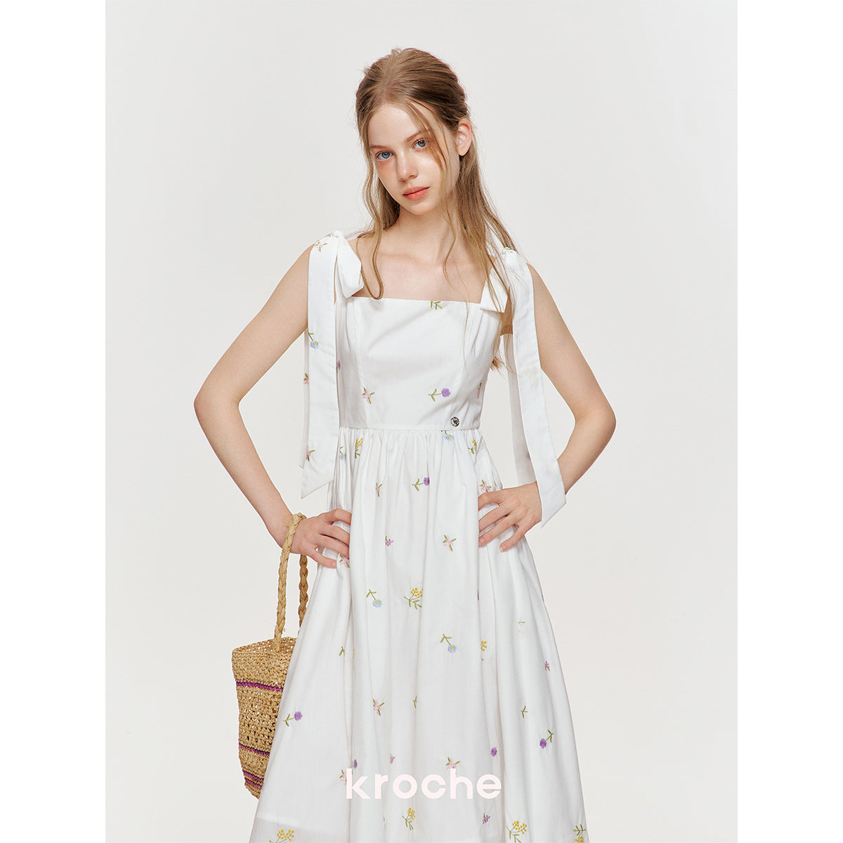 Kroche Floral Embroidered Lace Up Long Dress