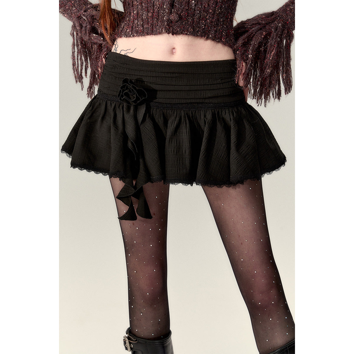 Via Pitti Detachable 3D Lace Rose Mini Skirt Black