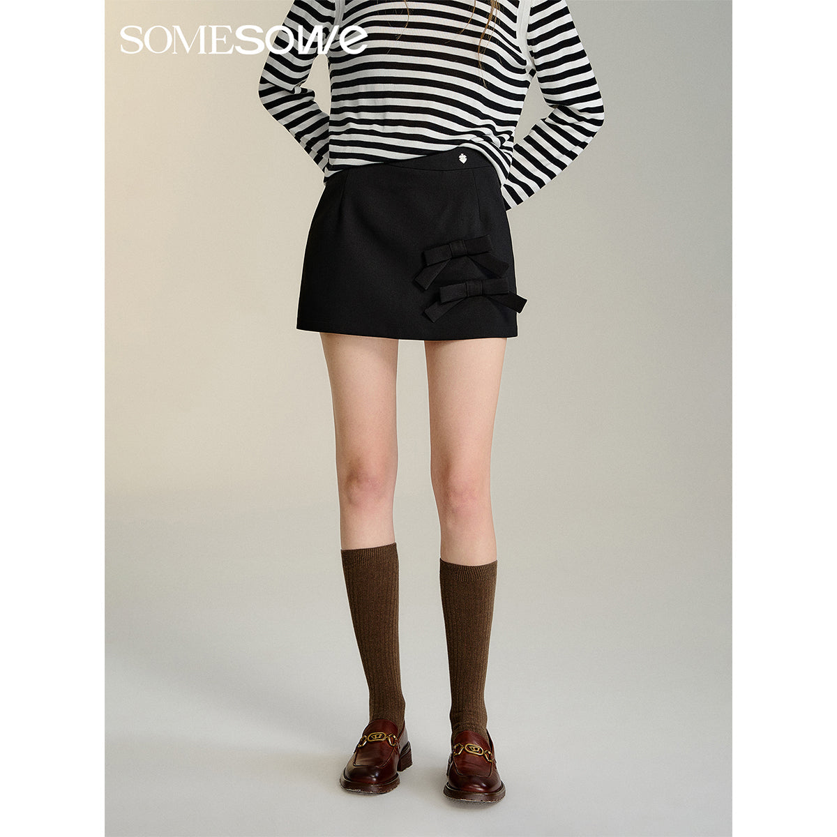 SomeSowe 3D Bow A-Line Mini Skirt Black