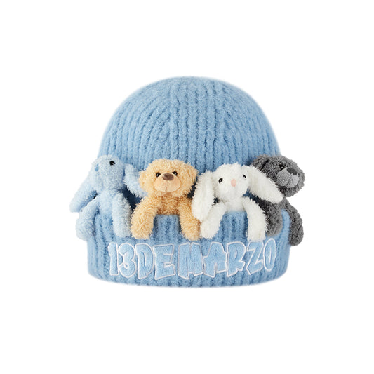 13De Marzo Hangout Friends Knit Beanie Blue