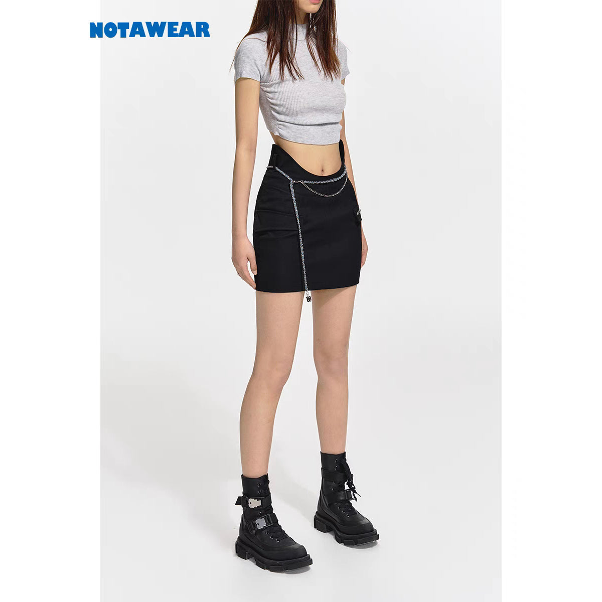 NotAwear U-Shape High-Waisted Skirt Black