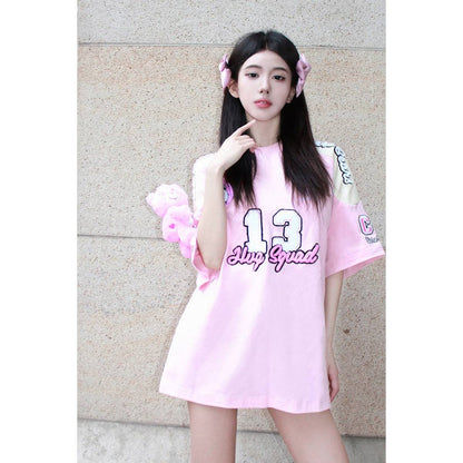 13De Marzo X Care Bears Hug Squad Tee Pink