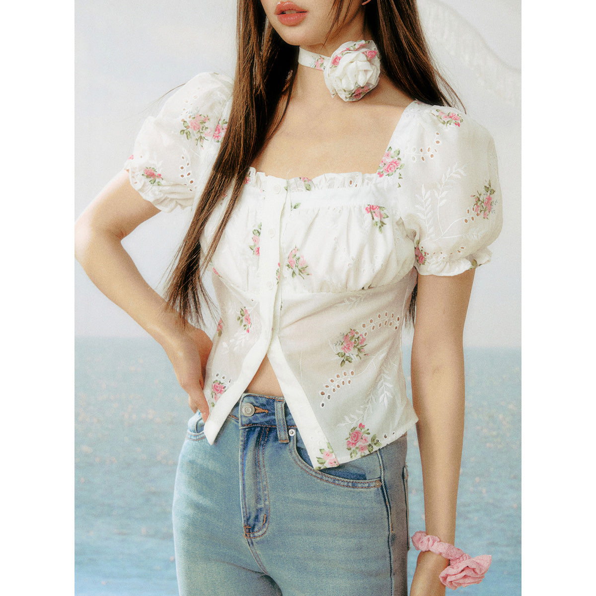 AsGony Hollow Cutting Floral Square Collar Puff Sleeve Shirt