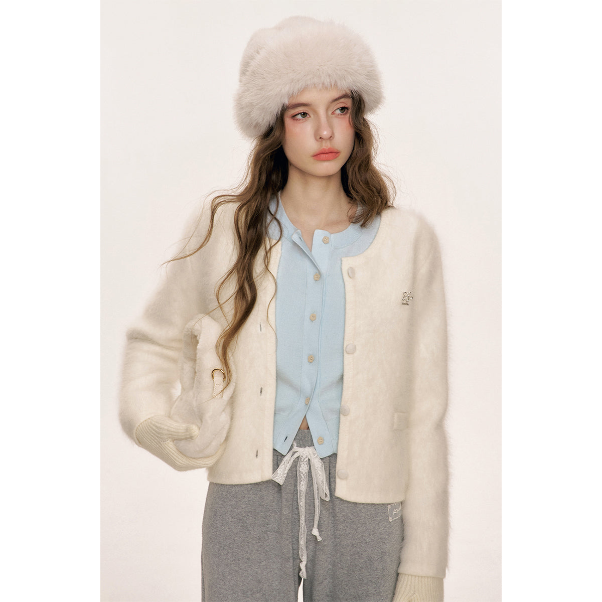 Kroche Blended Rabbit Hair Short Knit Cardigan White