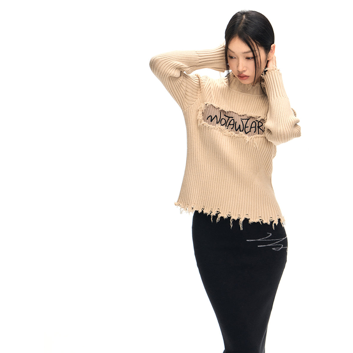 NotAwear Destroy Embroidery Logo Slim Knit Top Khaki