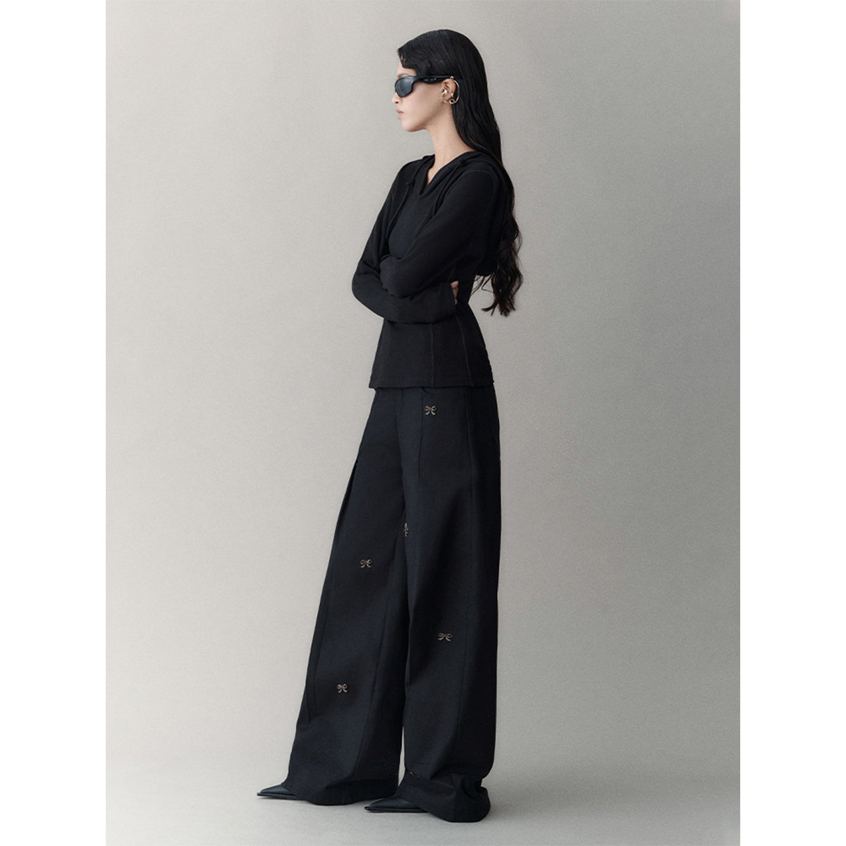 Anno Mundi Twill Bronzed Bows Casual Wide Pants Black