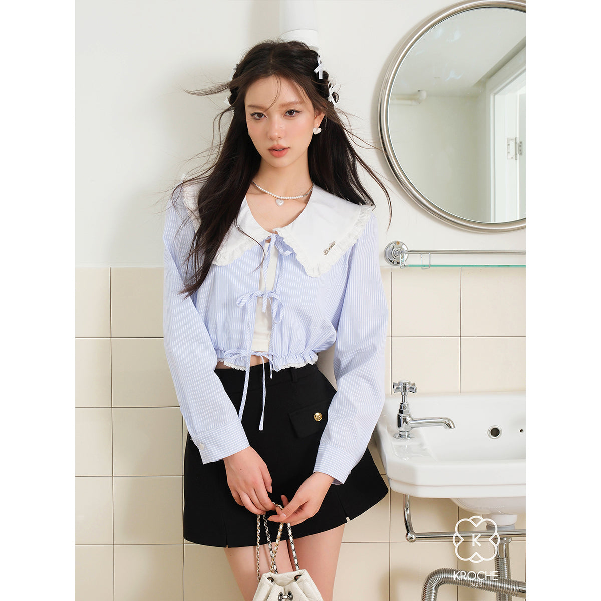 Kroche Doll Collar Hollow-Out Crop L/S Shirt Top