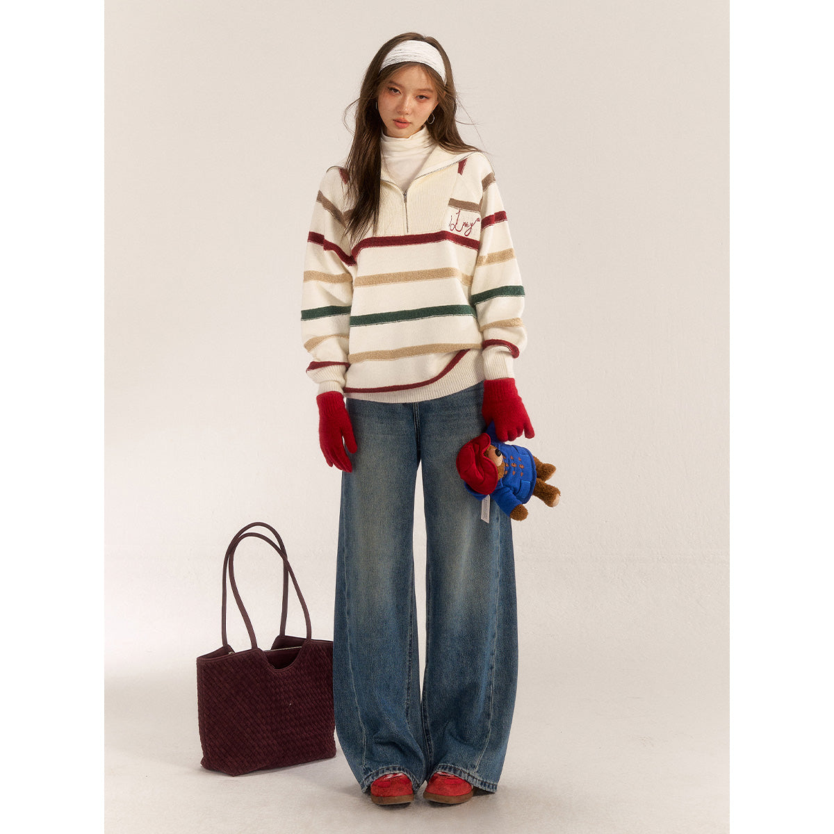 AsGony Contrast Color Striped Half-Zipped Woolen Knit Top