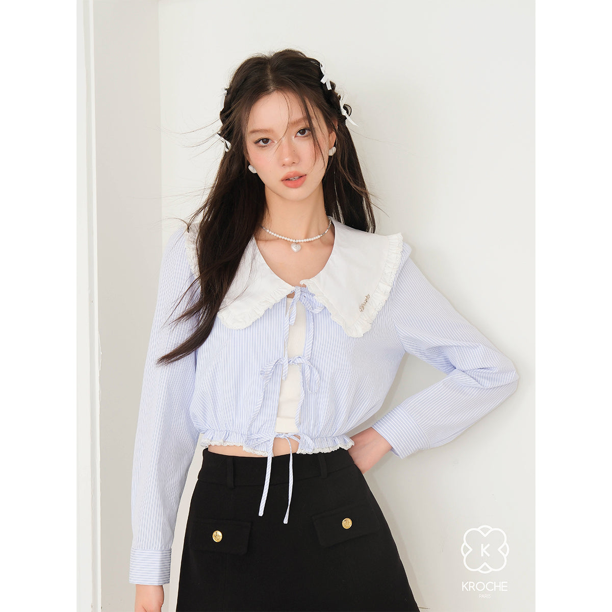 Kroche Doll Collar Hollow-Out Crop L/S Shirt Top