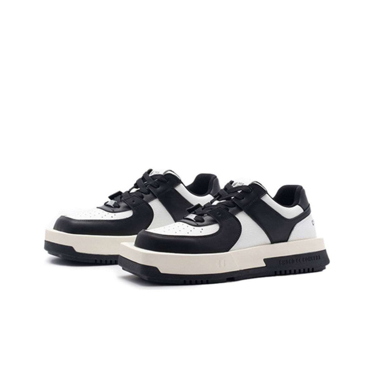 Choco Concert Mis-Matched Square Toe Sneaker Black