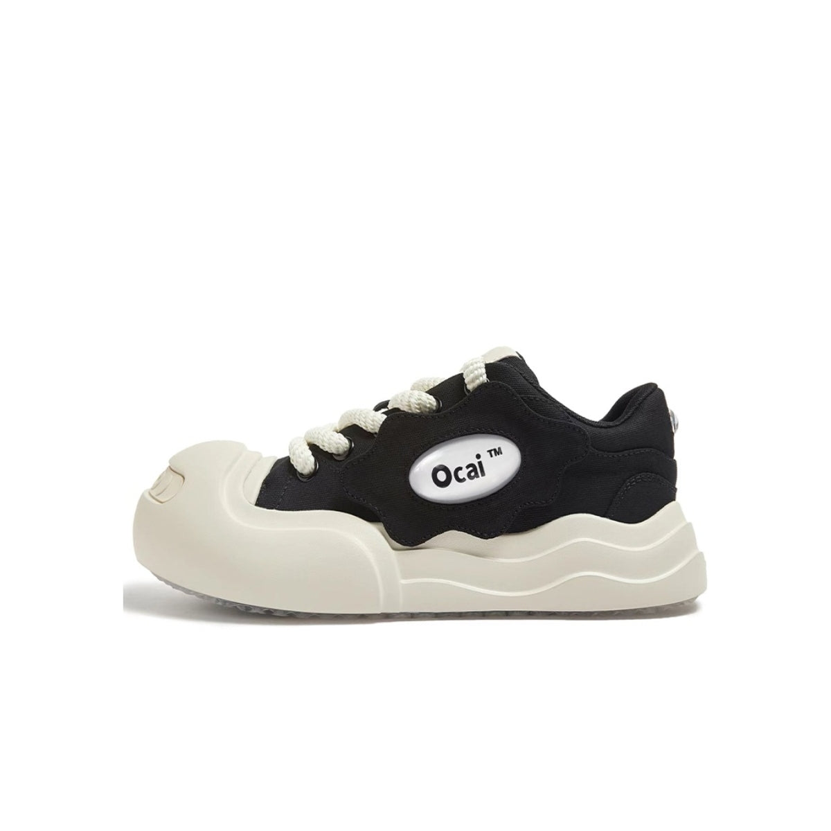 Ocai Detachable Logo Smile Sneaker Black